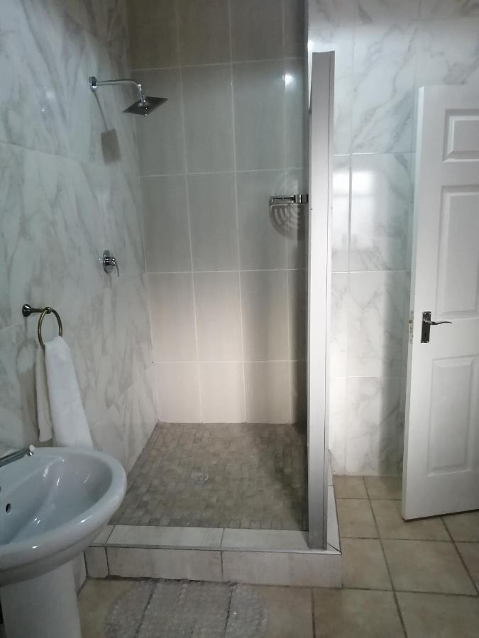 St Eve Lodge & Spa Bloemfontein Eksteriør bilde