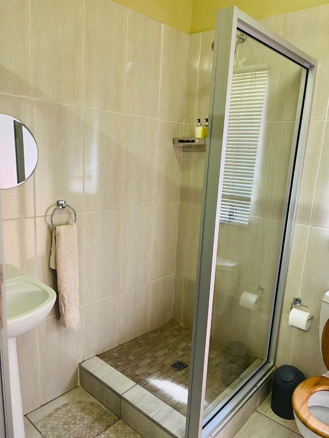 St Eve Lodge & Spa Bloemfontein Eksteriør bilde