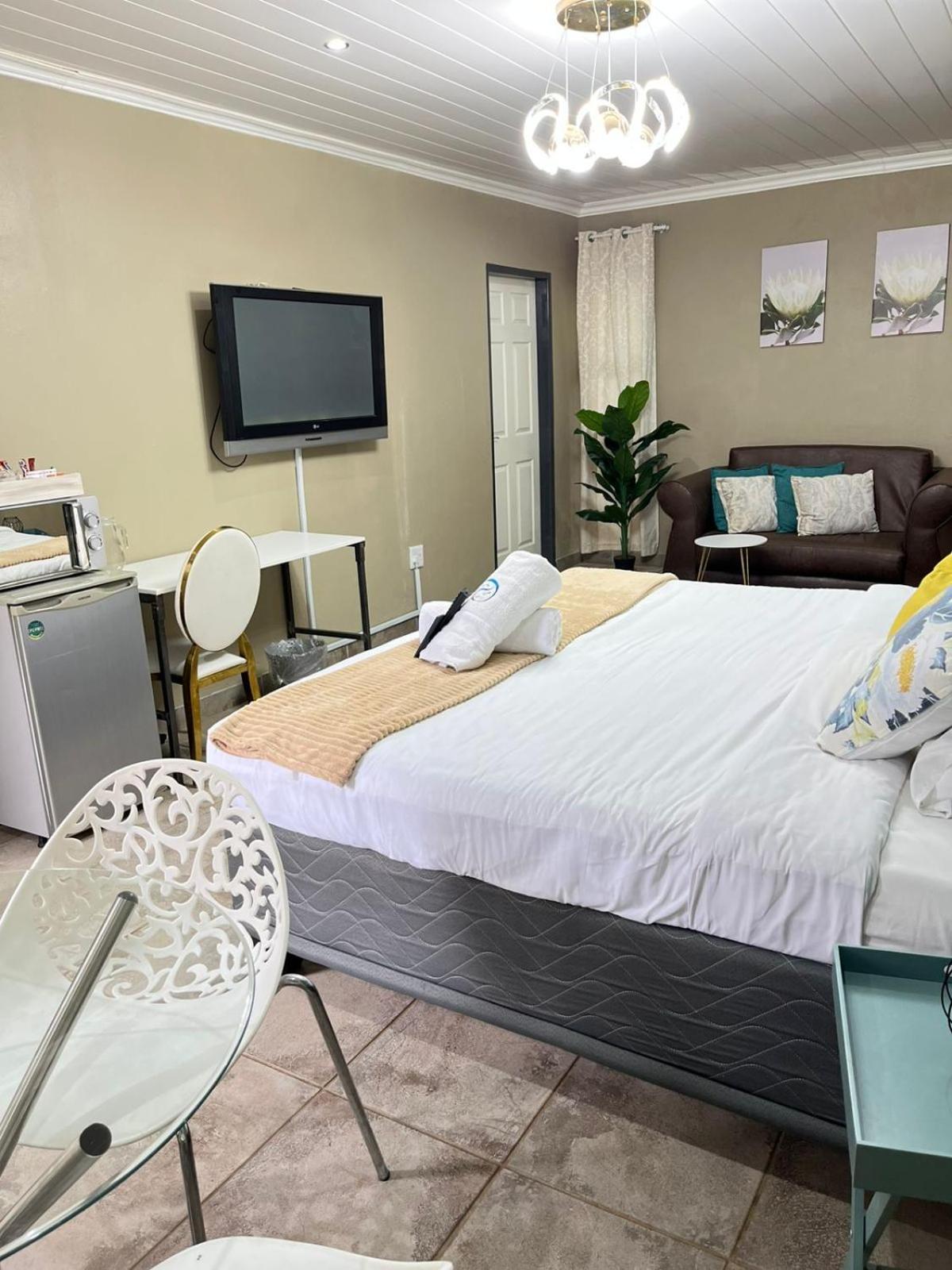 St Eve Lodge & Spa Bloemfontein Eksteriør bilde